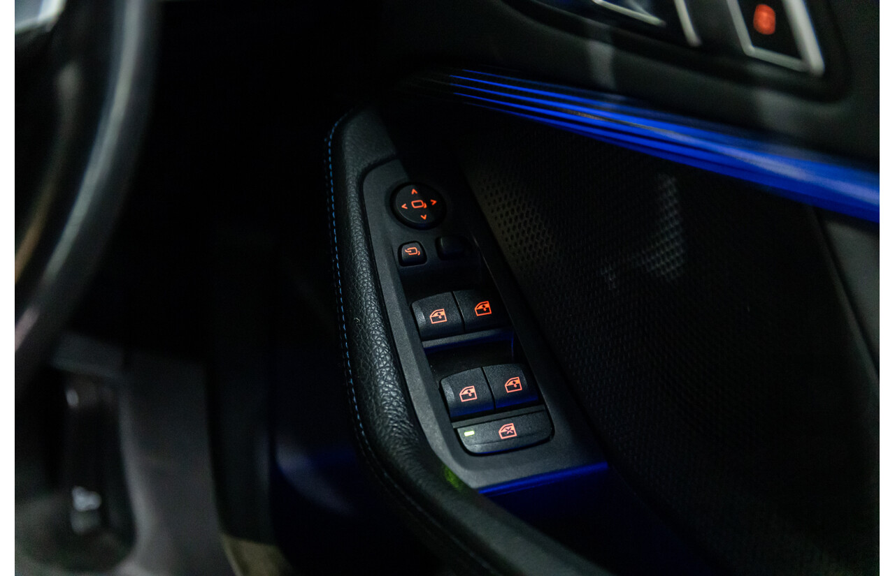 07/2021 Bmw 118i M Sport (FWD) F40 5d Hatchback Alpine White Turbo 1.5L