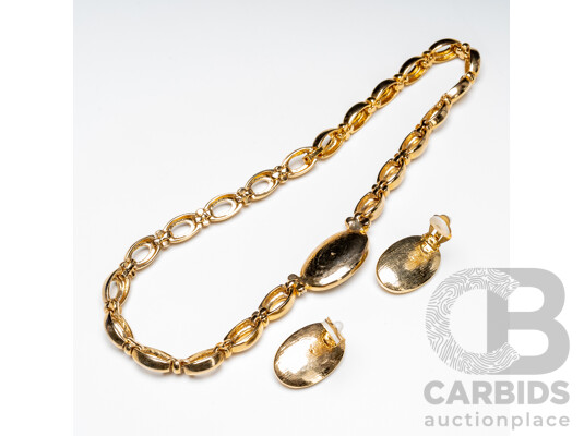 1660566 · Gold Tone & Foilback Necklace & Earring Set