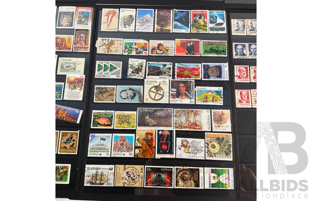 Collection of Australian Predecimal and Decimal Stamps Including Red Harbour Bridge, Mints, One Pound