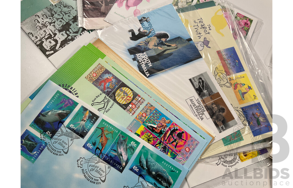 Collection of Australian Mint Stamps and First Day Covers Including Stamp Books, Dirk Hartog Mint Sheet, 1994 Year of the Family PNC and More