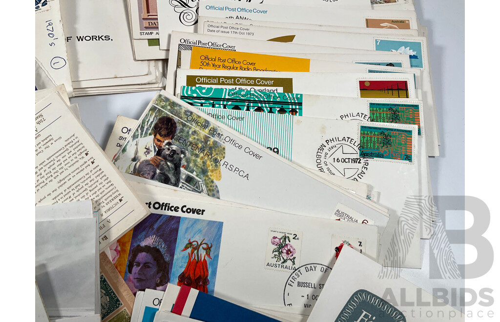 Collection of Australian Stamp Packs, Booklets, First Day Covers and PNC Spanning 1951 to 1999