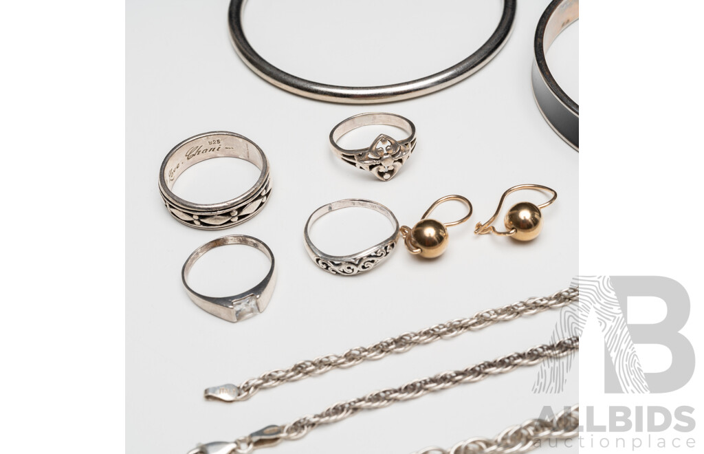Collection of 925 Sterling Silver & Silver Tone Jewellery - Lot of 13