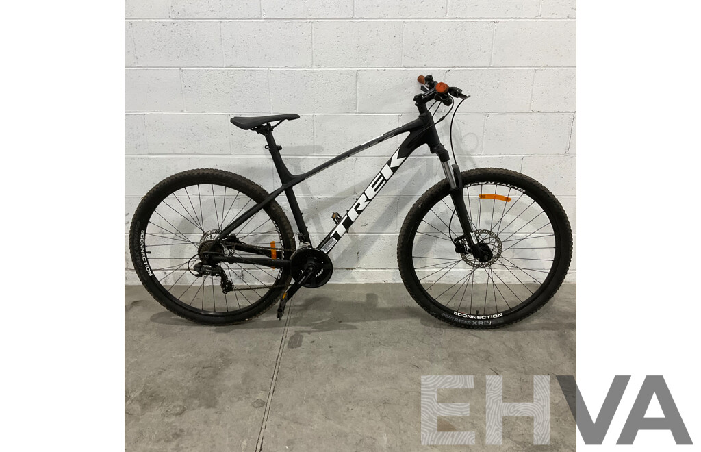 TREK Marlin 5 Mountain Bike