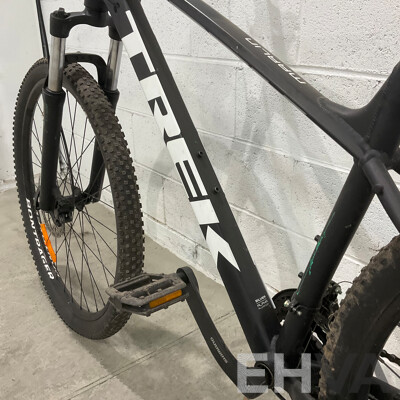 TREK Marlin 5 Mountain Bike