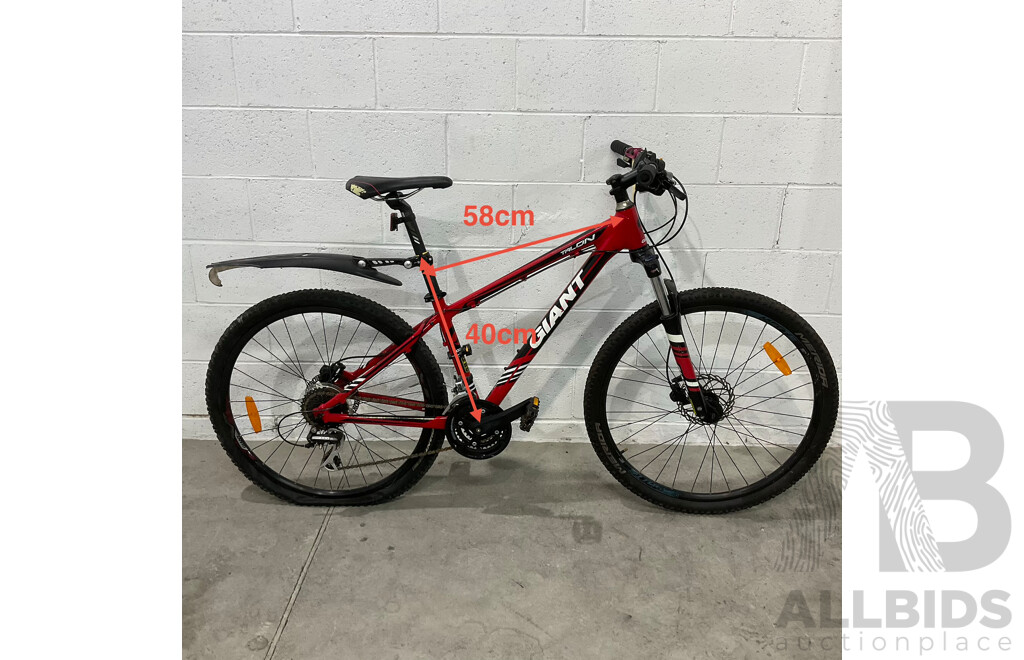 GIANT Talon Mountain Bike