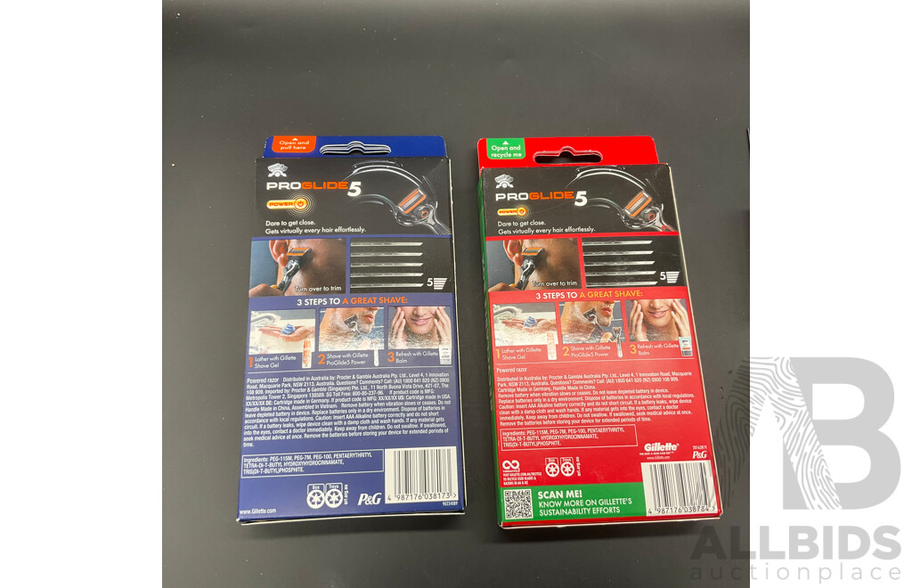 GILLETTE Pro Glide5 Razors (x2) and Razor Blade Refills (12 Pack 1x and 4 Pack  4x) - Lot of 7