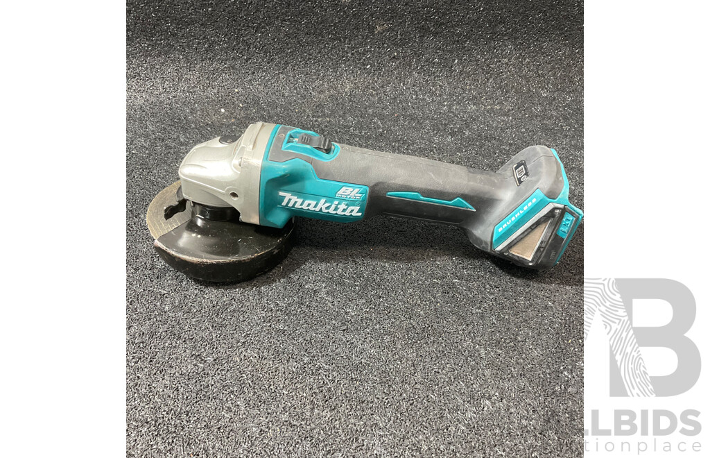 MAKITA 18V Brushless Angle Grinder (DGA504) - Skin Only