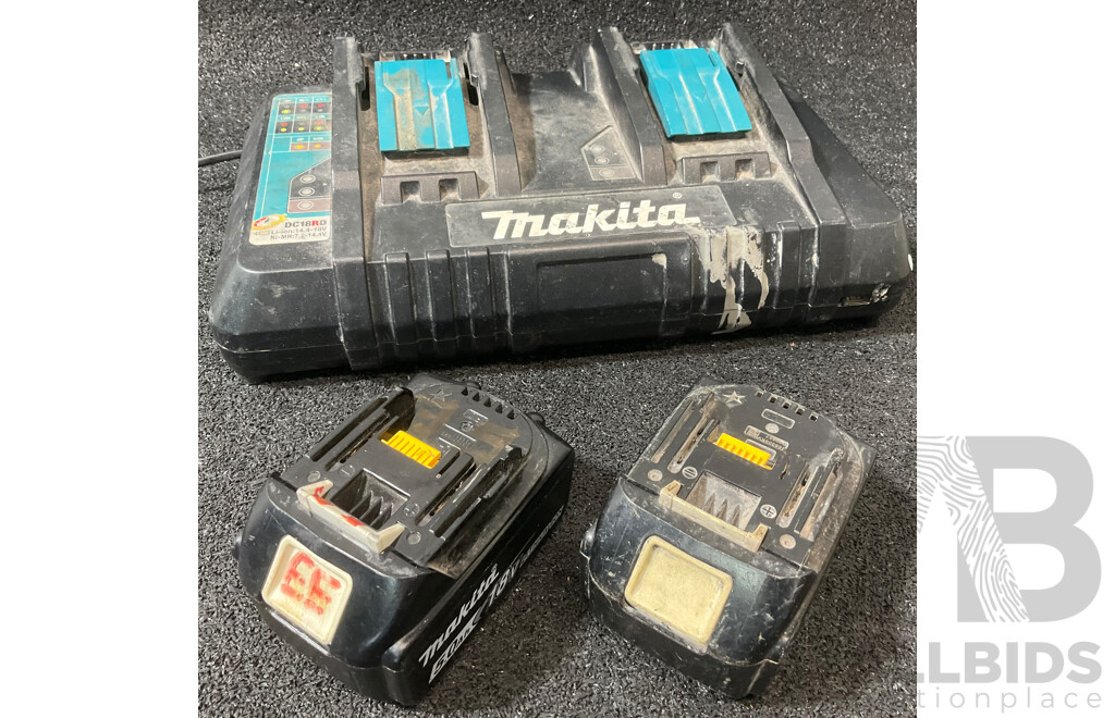 MAKITA (DC18RD) Dual Port Baterry Charger with 5.0Ah and 3.0Ah Battery - Lot of 3