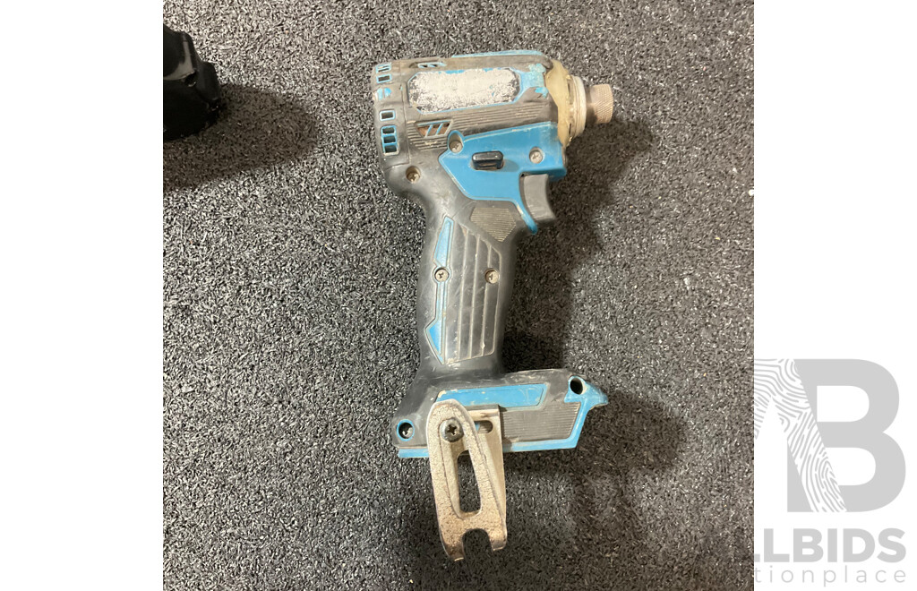 MAKITA 18V Brushless Impact Driver with 1.5Ah Battery,  450mm Bolt Cutter and Adjustable Wrench - Lot of 4