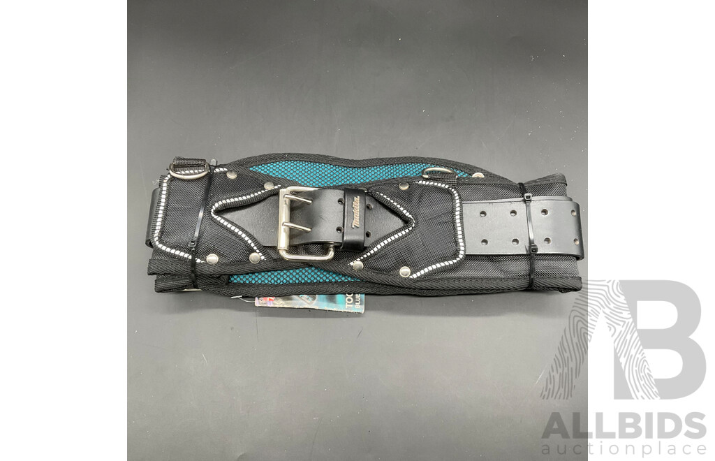 MAKITA Tool Storage Accessories and Detector - Lot of 7