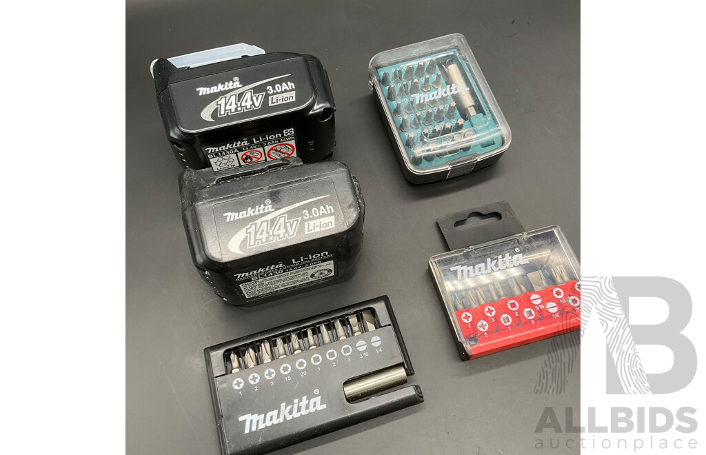 MAKITA 14.4V 3.0Ah Battery (2x) and Assorted Tool Accessories  - Lot of 5