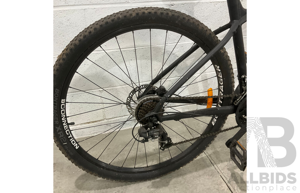 TREK Marlin 5 Mountain Bike