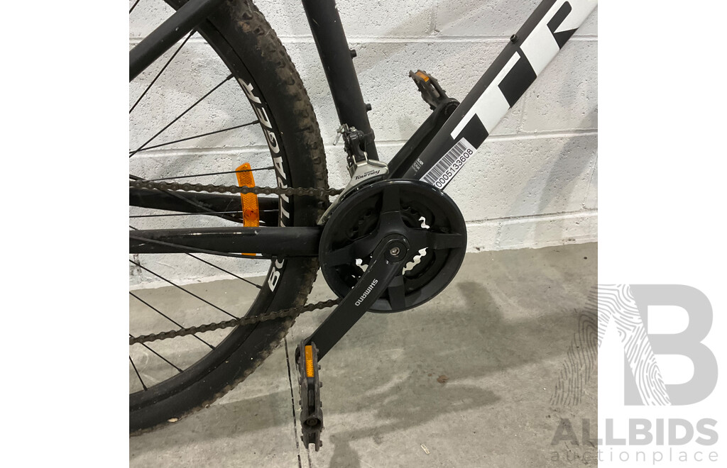 TREK Marlin 5 Mountain Bike