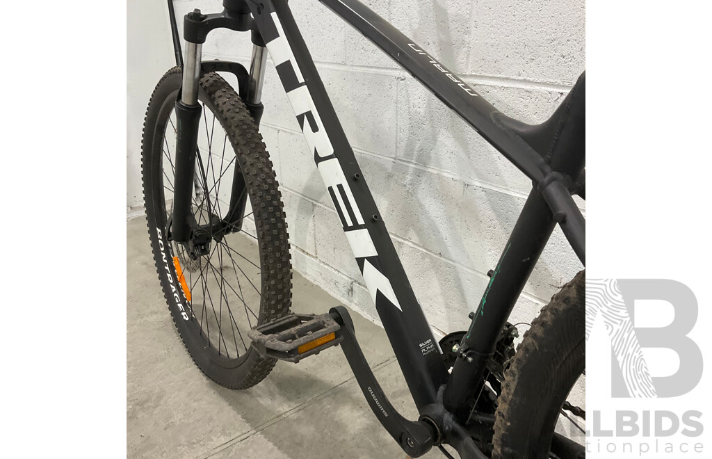 TREK Marlin 5 Mountain Bike