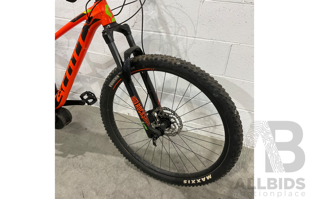 Scott Spark Mountain Bike with BAFANG Mid-drive Motor Accessory