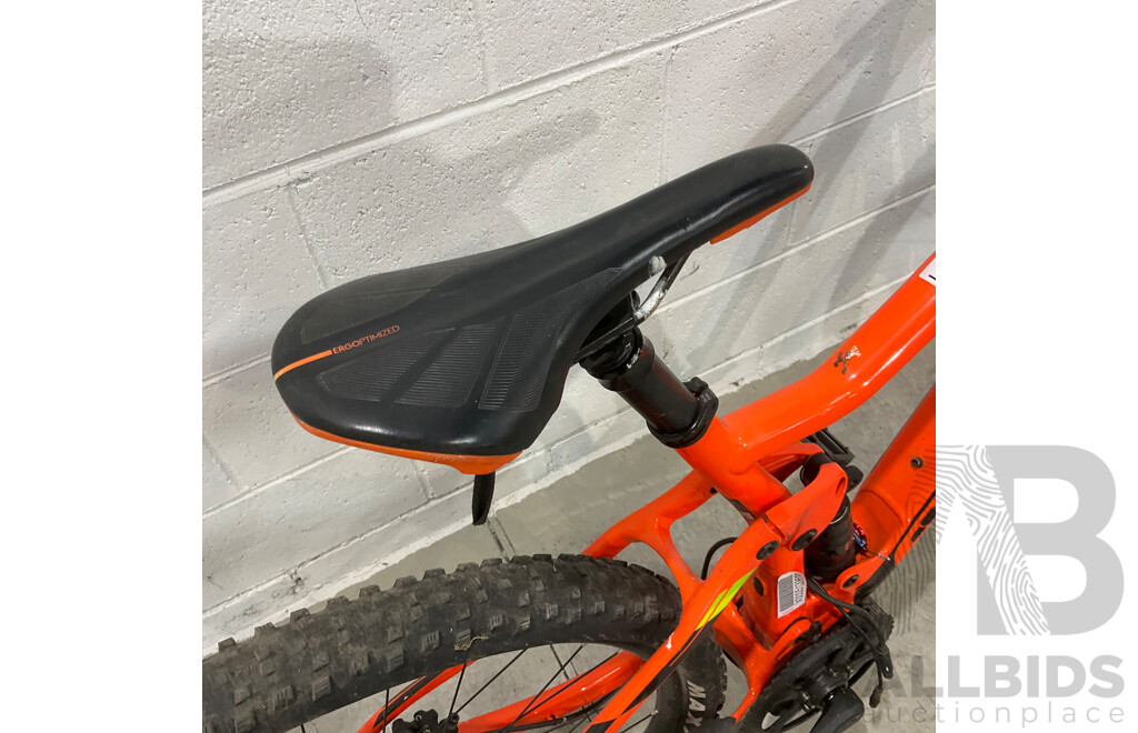 Scott Spark Mountain Bike with BAFANG Mid-drive Motor Accessory