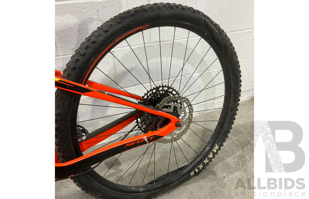 Scott Spark Mountain Bike with BAFANG Mid-drive Motor Accessory