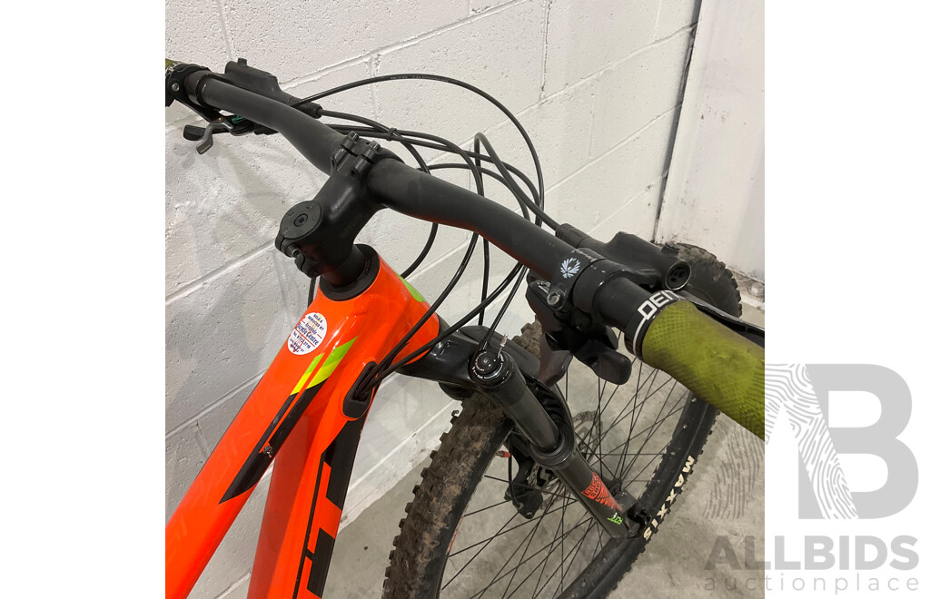 Scott Spark Mountain Bike with BAFANG Mid-drive Motor Accessory