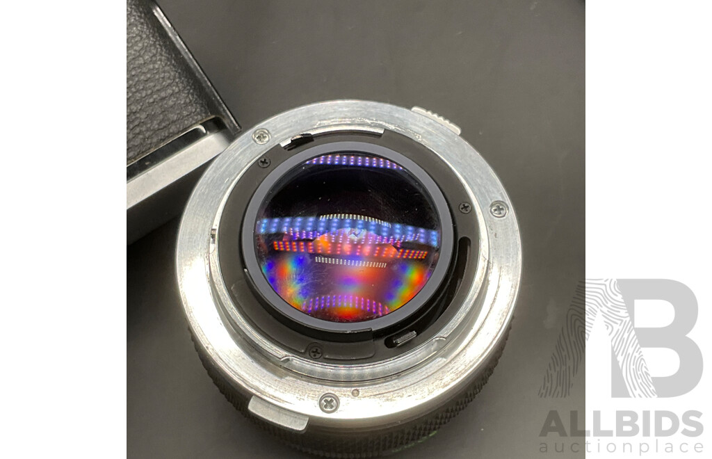 OLYMPUS OM-1 SLR Film Camera with G.Zuiko  50mm Lens and Case