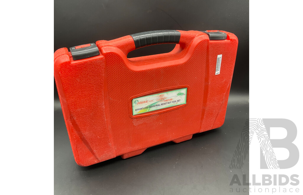 Effortless Heavy Duty Industrial Rivet Nut Tool Set