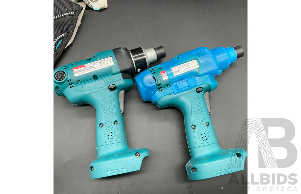 MAKITA 12V Torque-Controlled Screwdriver (BFT081F & BFT123F) with 3.3Ah Battery and Accessories - Lot of 5