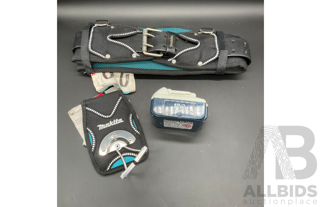 MAKITA 12V Torque-Controlled Screwdriver (BFT081F & BFT123F) with 3.3Ah Battery and Accessories - Lot of 5