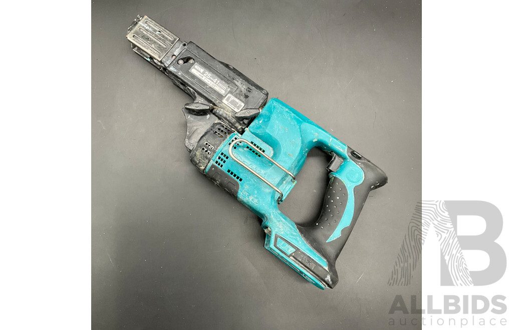MAKITA 18V Autofeed Screwdriver (DFR450X)