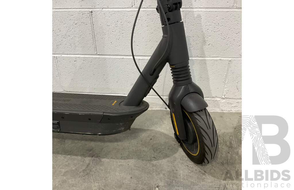 SEGWAY Ninebot MAX G2 Electric Scooter