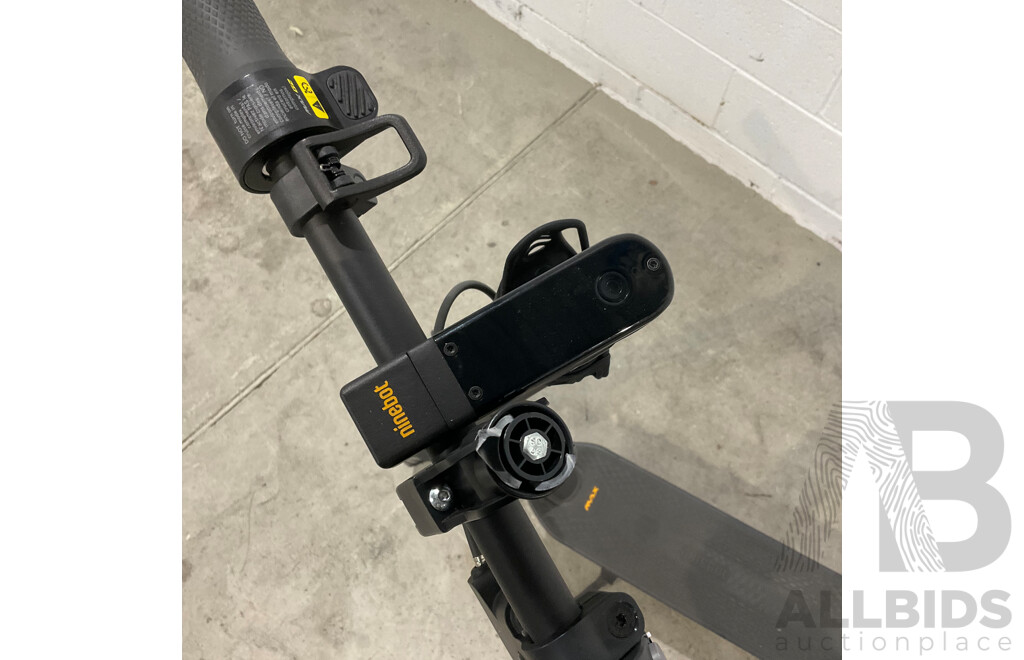 SEGWAY Ninebot MAX G2 Electric Scooter