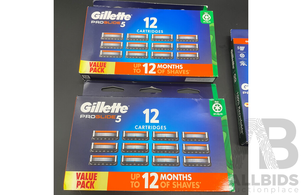 GILLETTE Pro Glide5 Power Razor and Razor Blade Refills (12 Packs X2) - Lot of 3
