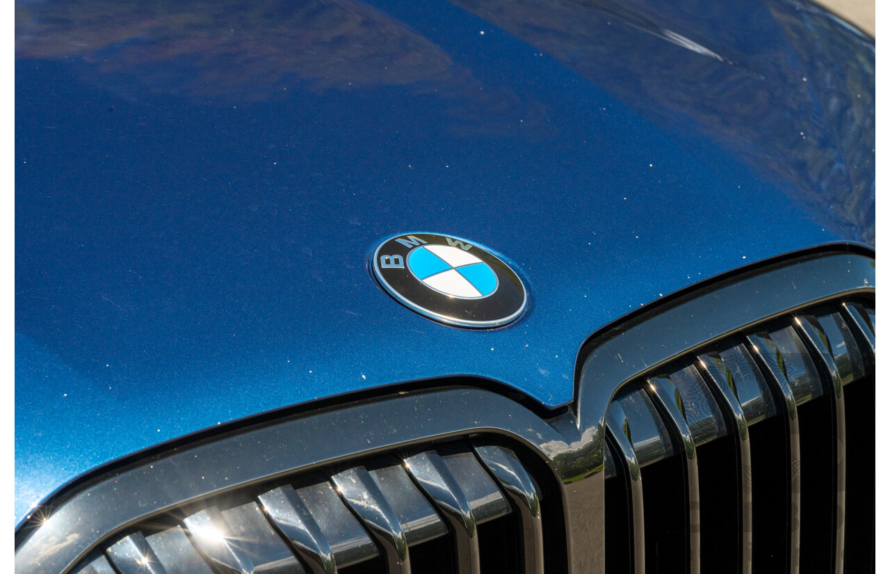 08/2020 BMW X7 M50i (AWD) G07 4d Wagon Phytonic Blue Metallic Twin Turbo V8 4.4L - 7 Seater