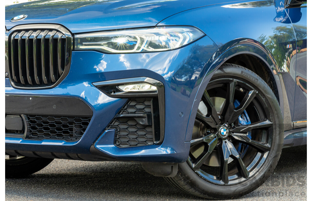 08/2020 BMW X7 M50i (AWD) G07 4d Wagon Phytonic Blue Metallic Twin Turbo V8 4.4L - 7 Seater