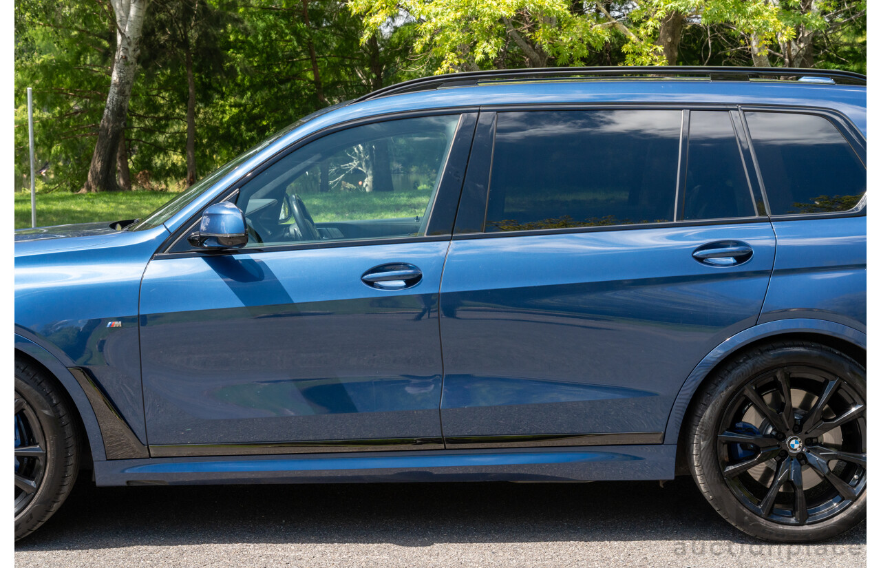 08/2020 BMW X7 M50i (AWD) G07 4d Wagon Phytonic Blue Metallic Twin Turbo V8 4.4L - 7 Seater