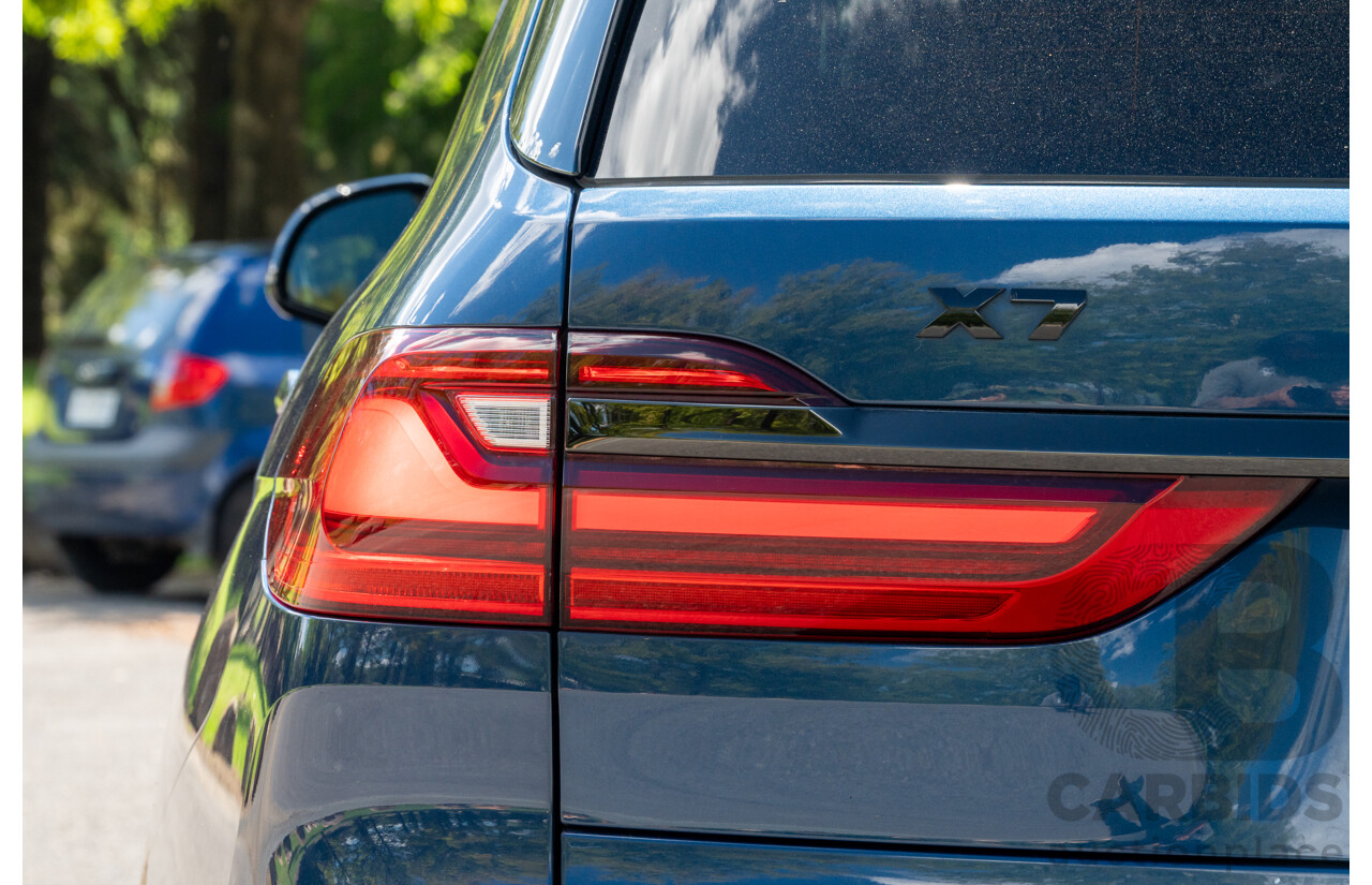 08/2020 BMW X7 M50i (AWD) G07 4d Wagon Phytonic Blue Metallic Twin Turbo V8 4.4L - 7 Seater