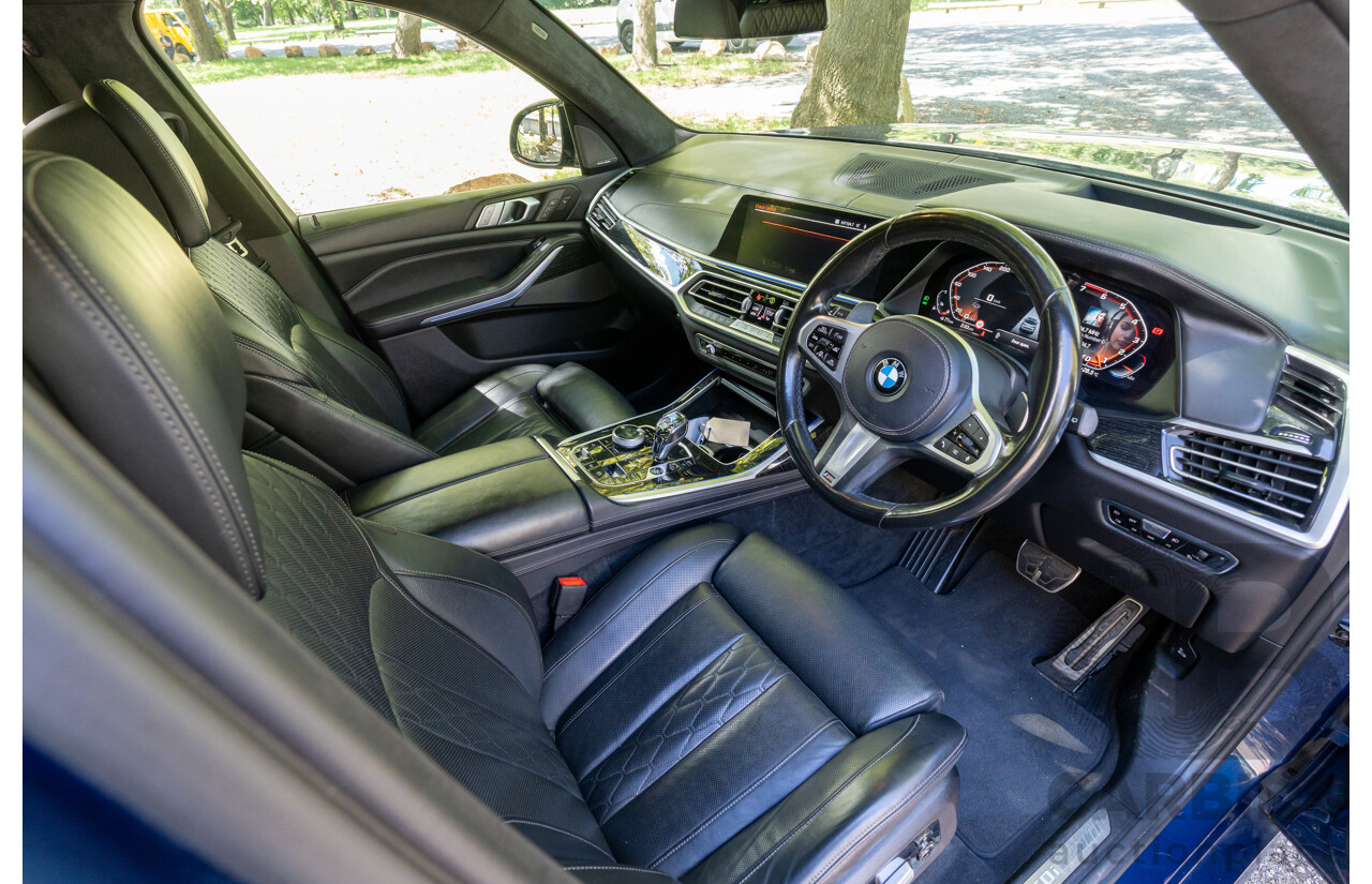 08/2020 BMW X7 M50i (AWD) G07 4d Wagon Phytonic Blue Metallic Twin Turbo V8 4.4L - 7 Seater