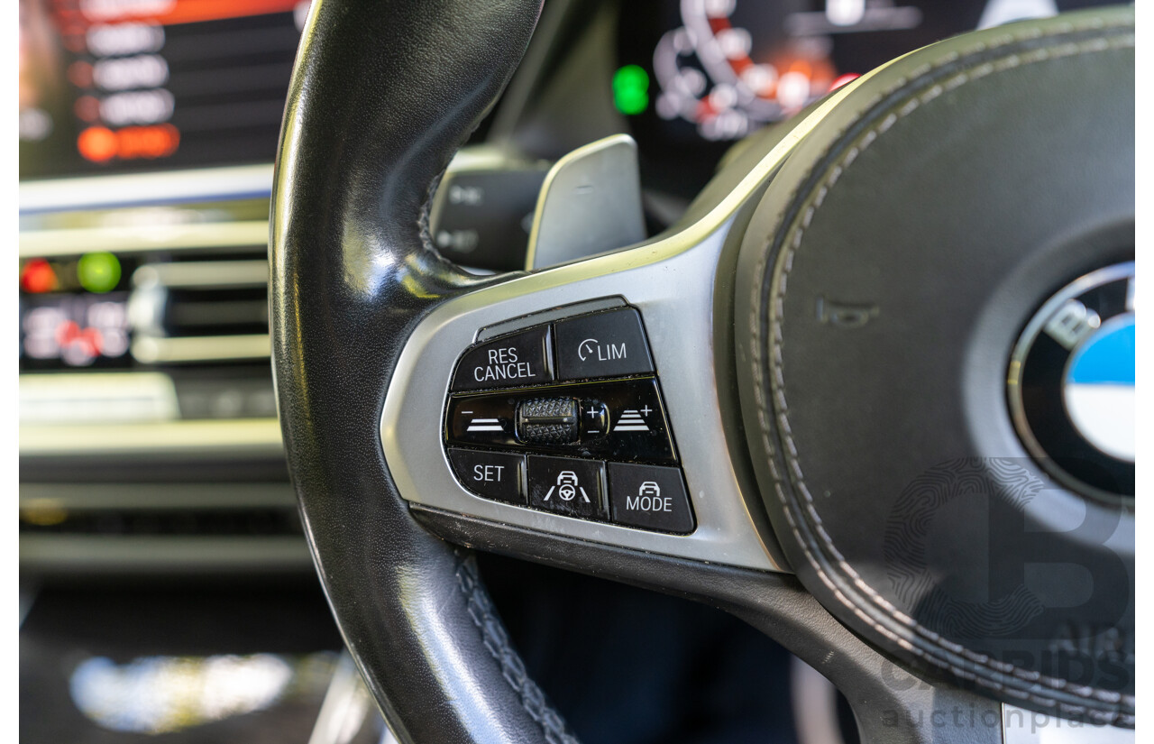 08/2020 BMW X7 M50i (AWD) G07 4d Wagon Phytonic Blue Metallic Twin Turbo V8 4.4L - 7 Seater