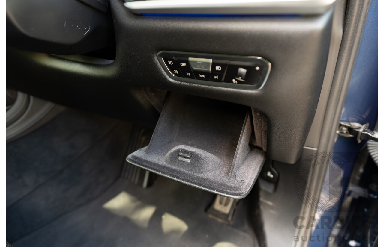 08/2020 BMW X7 M50i (AWD) G07 4d Wagon Phytonic Blue Metallic Twin Turbo V8 4.4L - 7 Seater