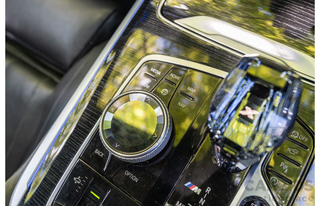 08/2020 BMW X7 M50i (AWD) G07 4d Wagon Phytonic Blue Metallic Twin Turbo V8 4.4L - 7 Seater