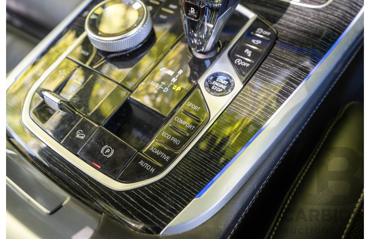 08/2020 BMW X7 M50i (AWD) G07 4d Wagon Phytonic Blue Metallic Twin Turbo V8 4.4L - 7 Seater