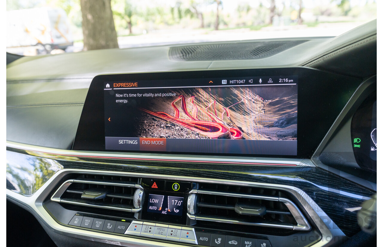 08/2020 BMW X7 M50i (AWD) G07 4d Wagon Phytonic Blue Metallic Twin Turbo V8 4.4L - 7 Seater