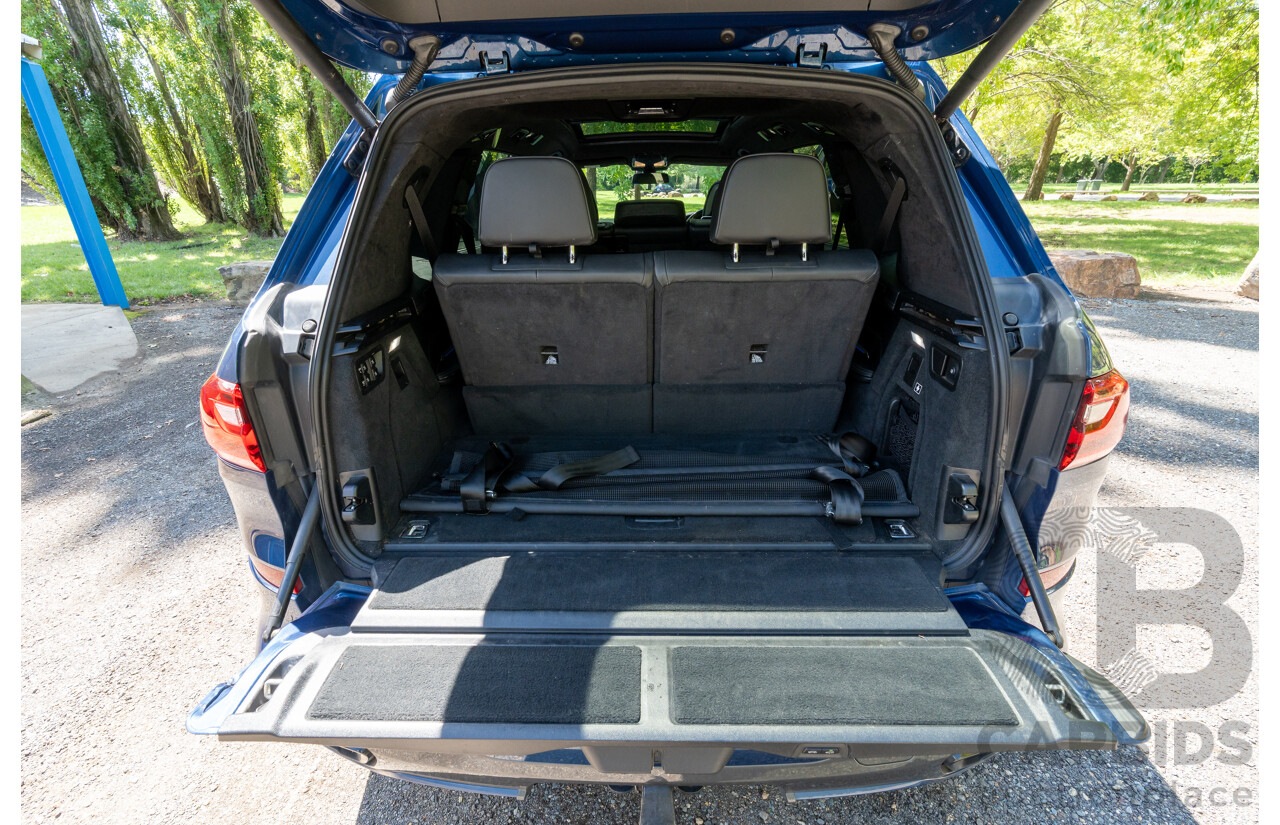 08/2020 BMW X7 M50i (AWD) G07 4d Wagon Phytonic Blue Metallic Twin Turbo V8 4.4L - 7 Seater