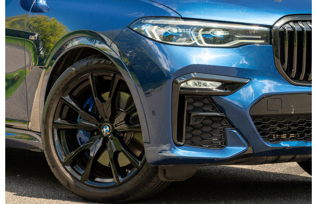 08/2020 BMW X7 M50i (AWD) G07 4d Wagon Phytonic Blue Metallic Twin Turbo V8 4.4L - 7 Seater