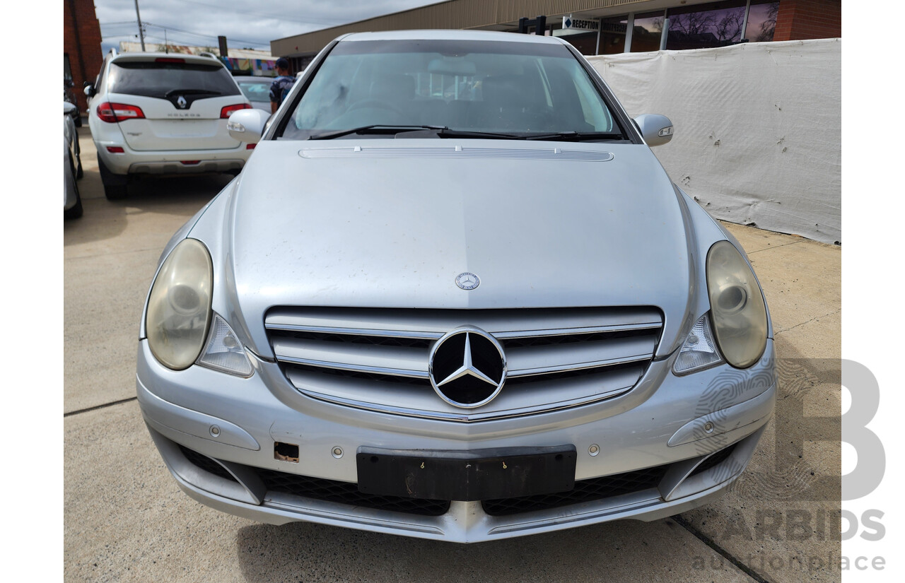 4/2007 Mercedes-Benz R 320 CDI L (awd) 251 4d Wagon Silver 3.0L