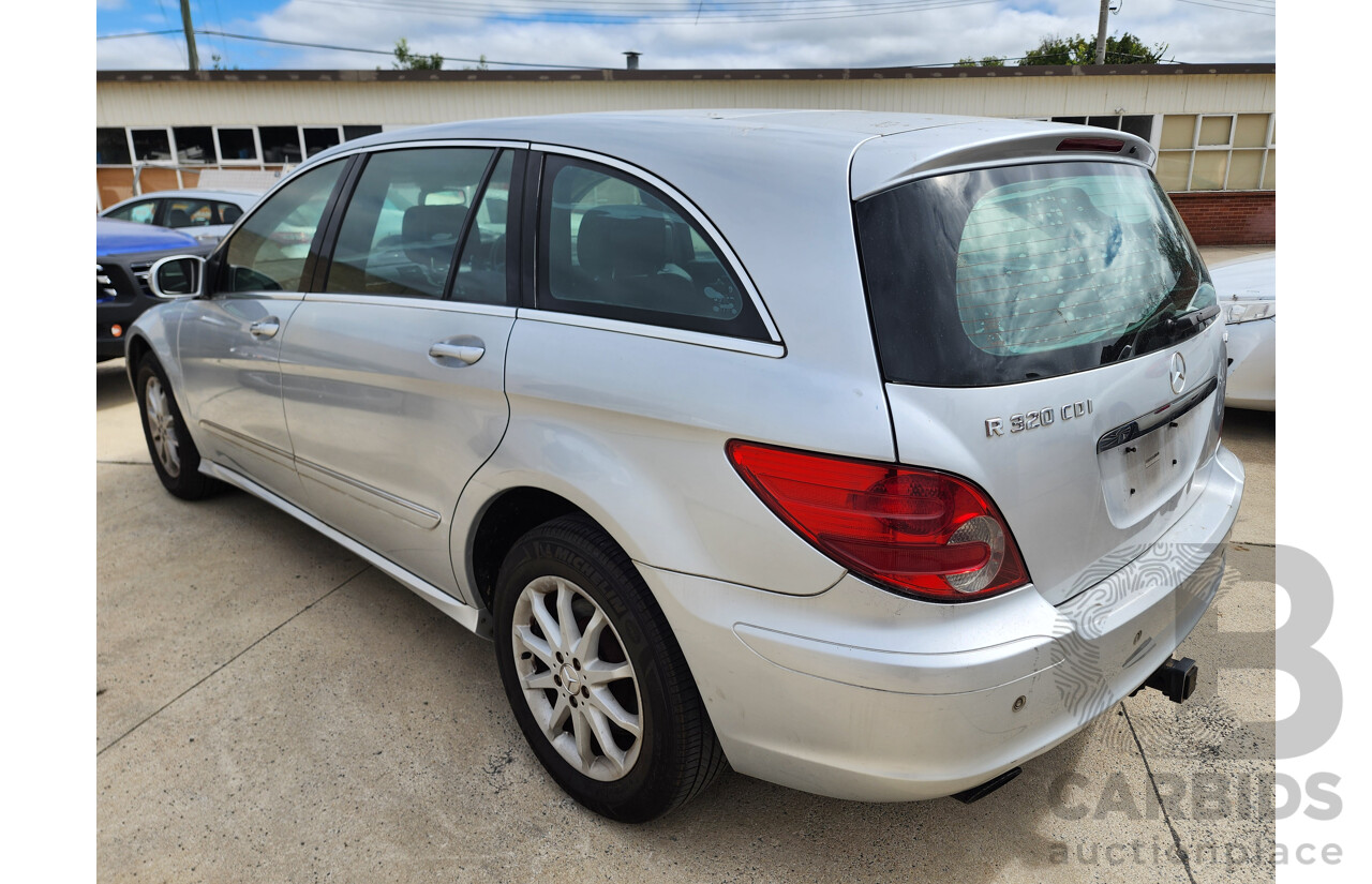 4/2007 Mercedes-Benz R 320 CDI L (awd) 251 4d Wagon Silver 3.0L