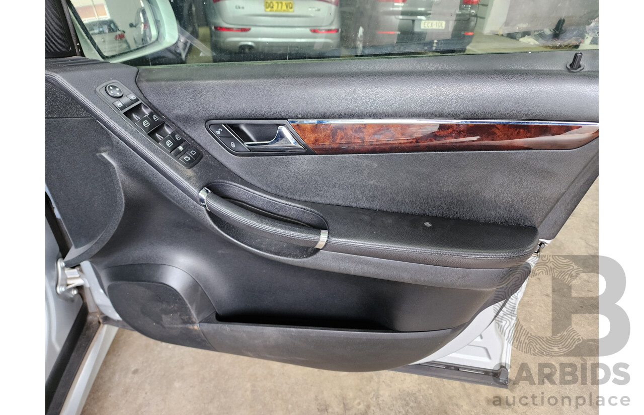 4/2007 Mercedes-Benz R 320 CDI L (awd) 251 4d Wagon Silver 3.0L