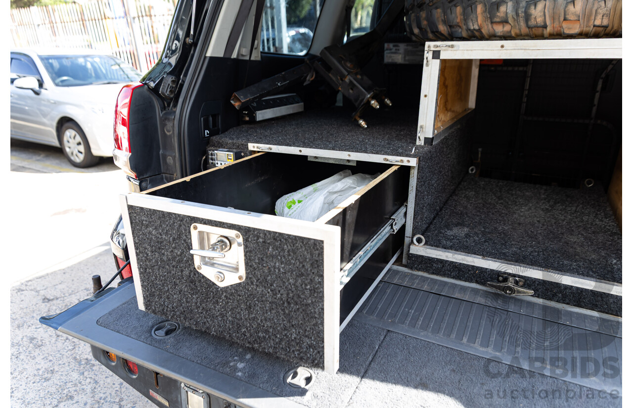 2/2008 Toyota Landcruiser GXL (4x4) VDJ200R 4d Wagon Ebony Black Turbo Diesel V8 4.5L