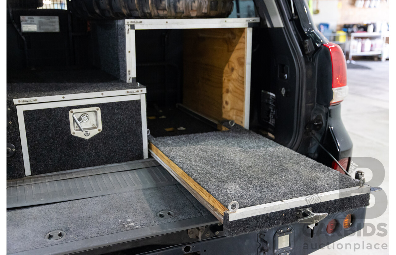 2/2008 Toyota Landcruiser GXL (4x4) VDJ200R 4d Wagon Ebony Black Turbo Diesel V8 4.5L