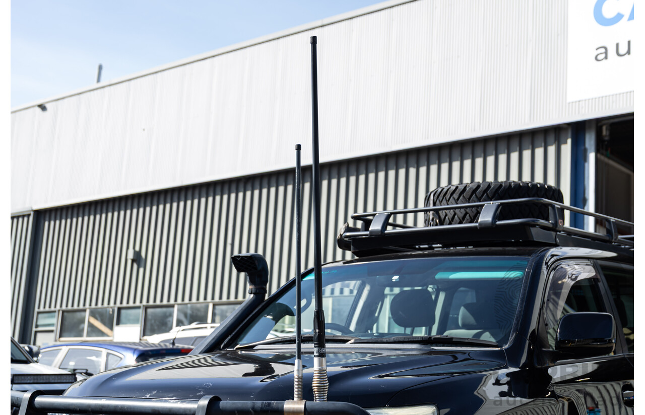 2/2008 Toyota Landcruiser GXL (4x4) VDJ200R 4d Wagon Ebony Black Turbo Diesel V8 4.5L