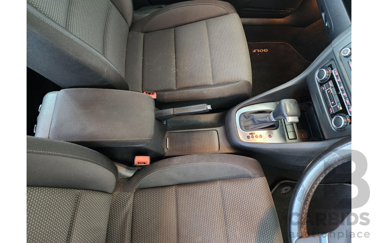 8/2010 Volkswagen Golf 118 TSI Comfortline 1K MY10 5d Hatchback White 1.4L