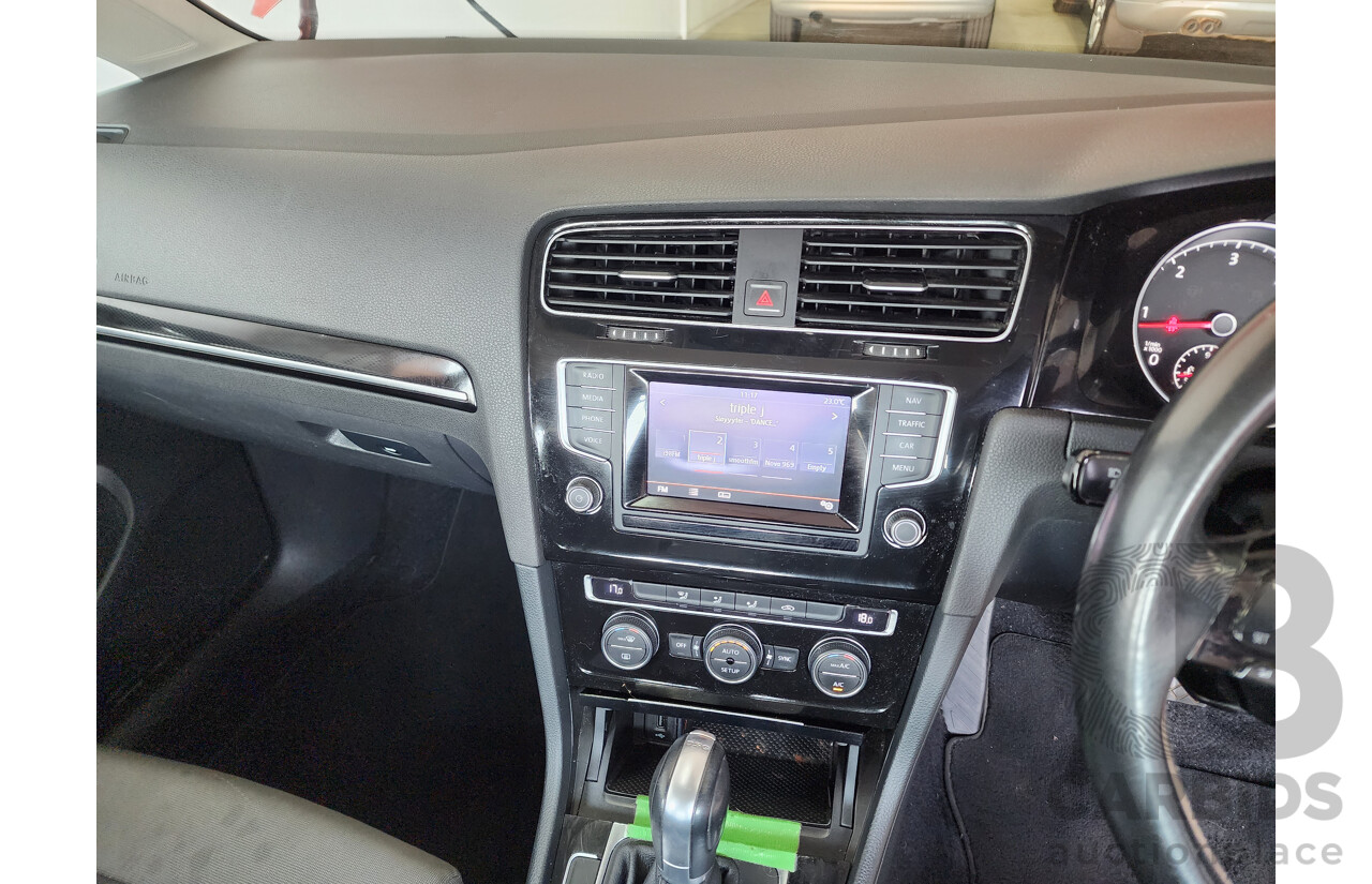 9/2013 Volkswagen Golf 110 TDI Highline AU 5d Hatchback Red 2.0L